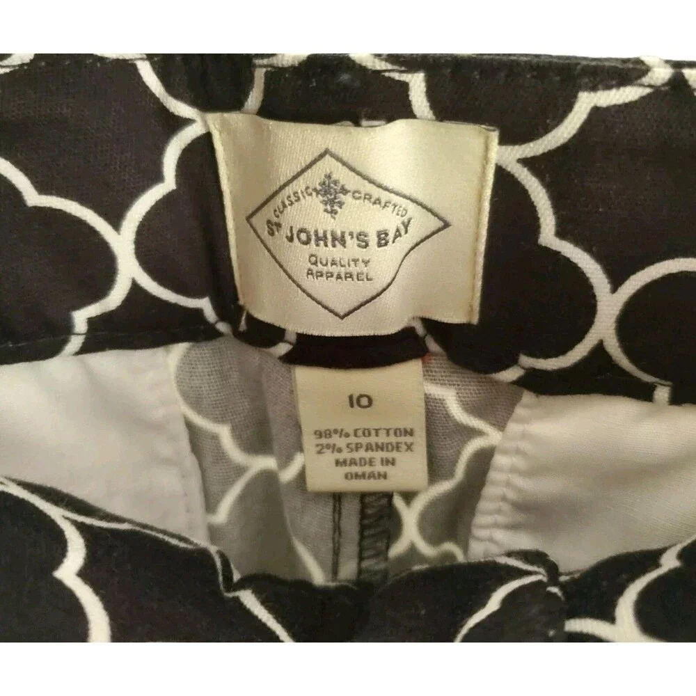 St Johns Bay Crop Pants Women 10 Slender Classic Fit Black White Bold Minimalist